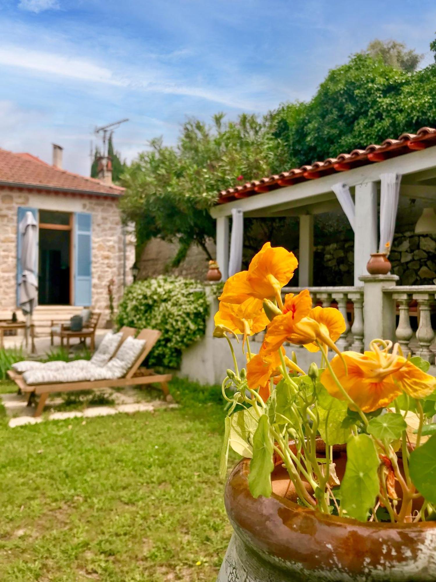 Bed and Breakfast La Thebaide Грасс Экстерьер фото