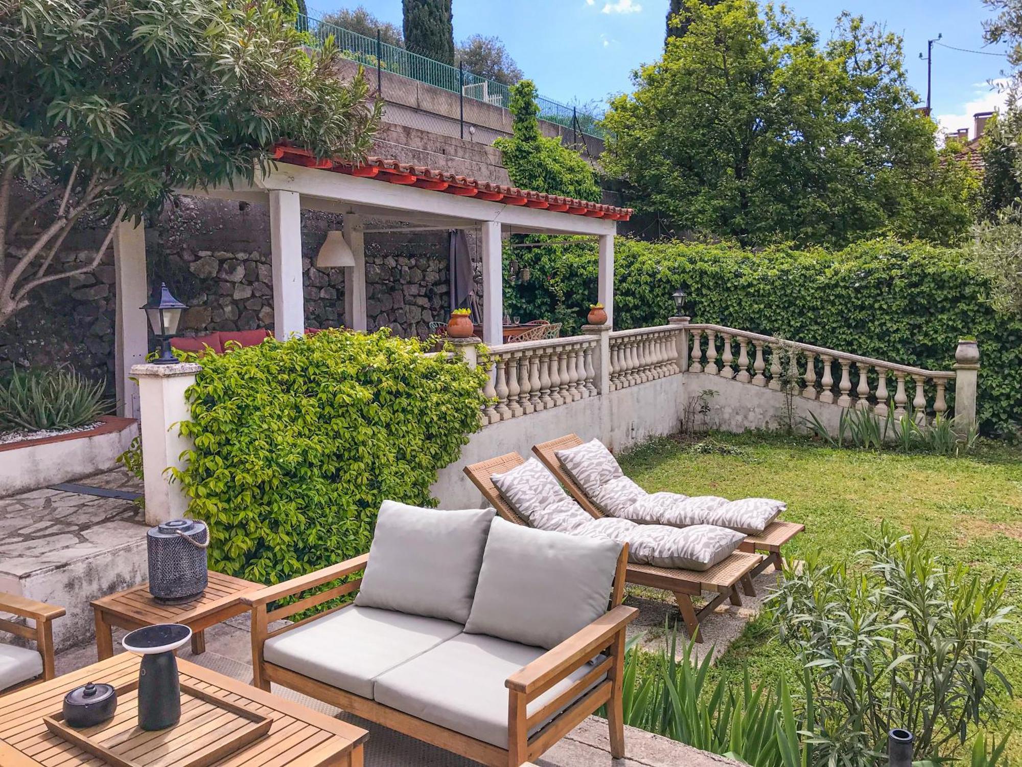 Bed and Breakfast La Thebaide Грасс Экстерьер фото